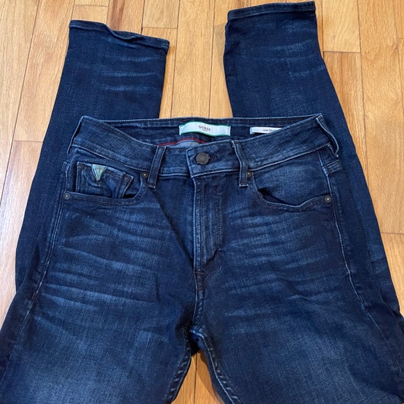 NWOT Men’s GUESS Jeans - Picture 3 of 3